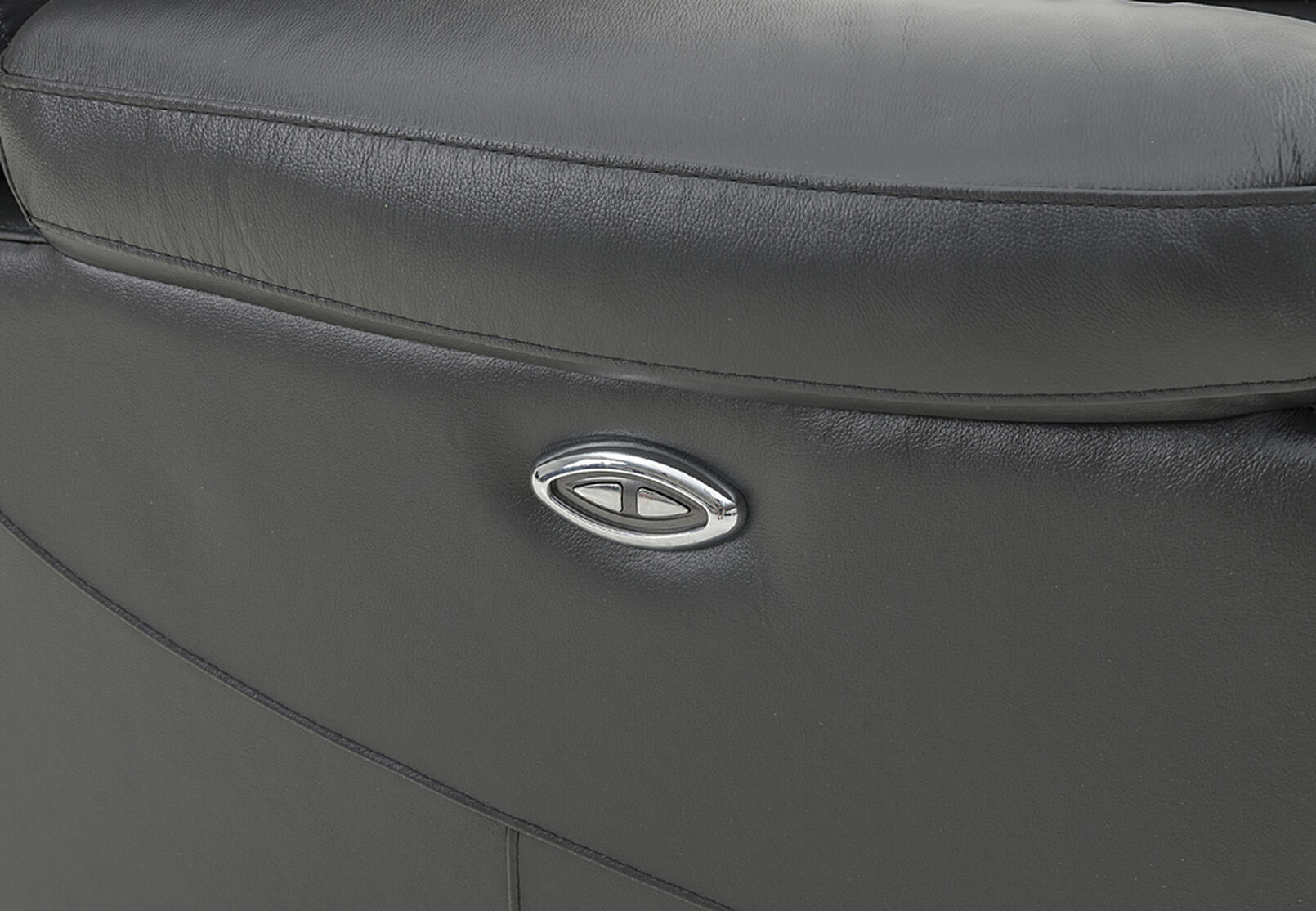 SAN MARCO LEATHER ELECTRIC RECLINER BLACK