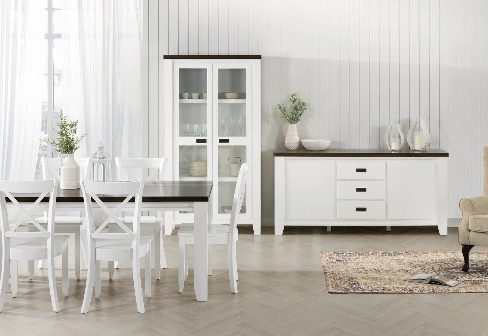 LE FRANSCHHOEK DISPLAY CABINET DARK OAK/WHITE