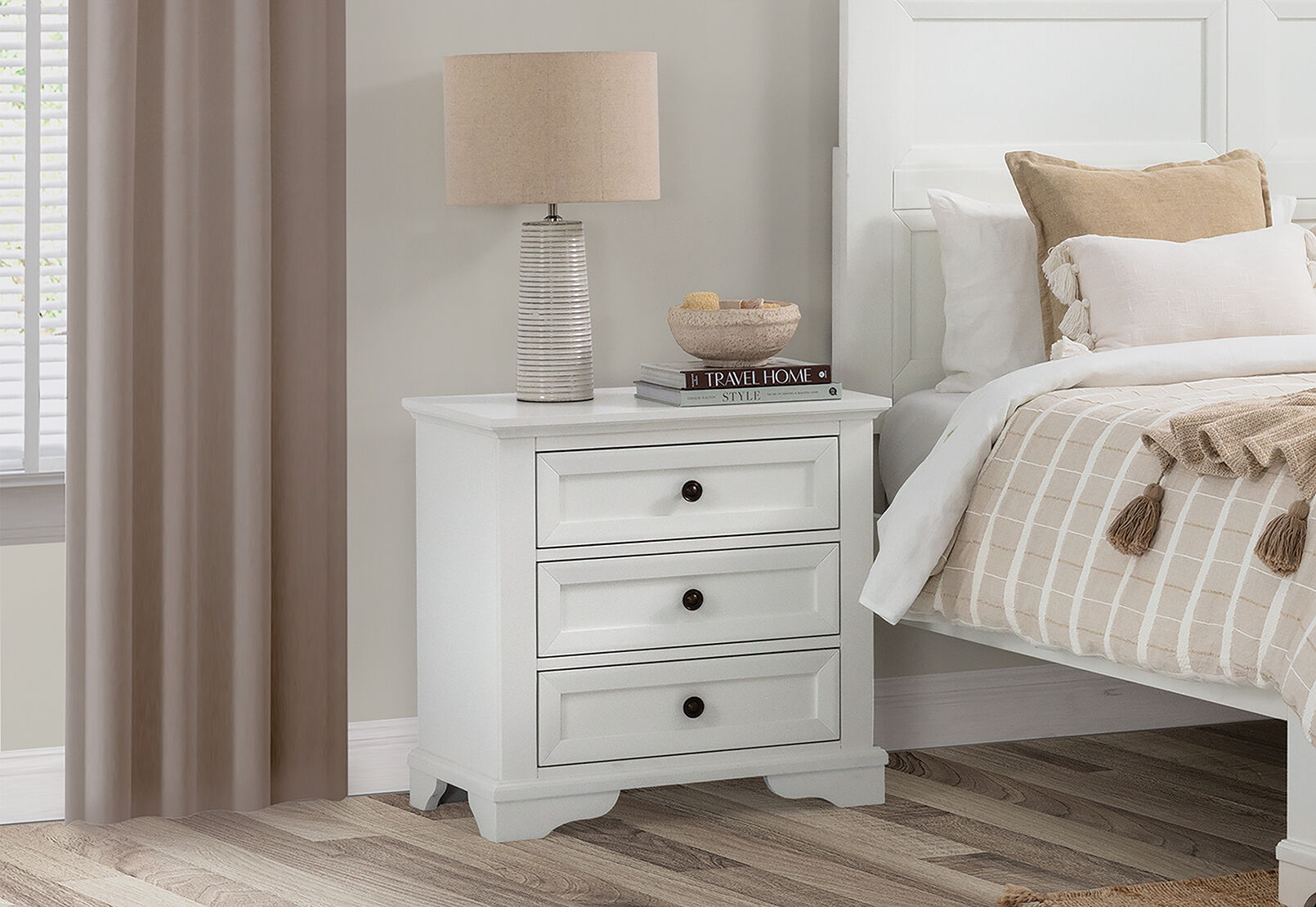 CHANELLE BEDSIDE WHITE