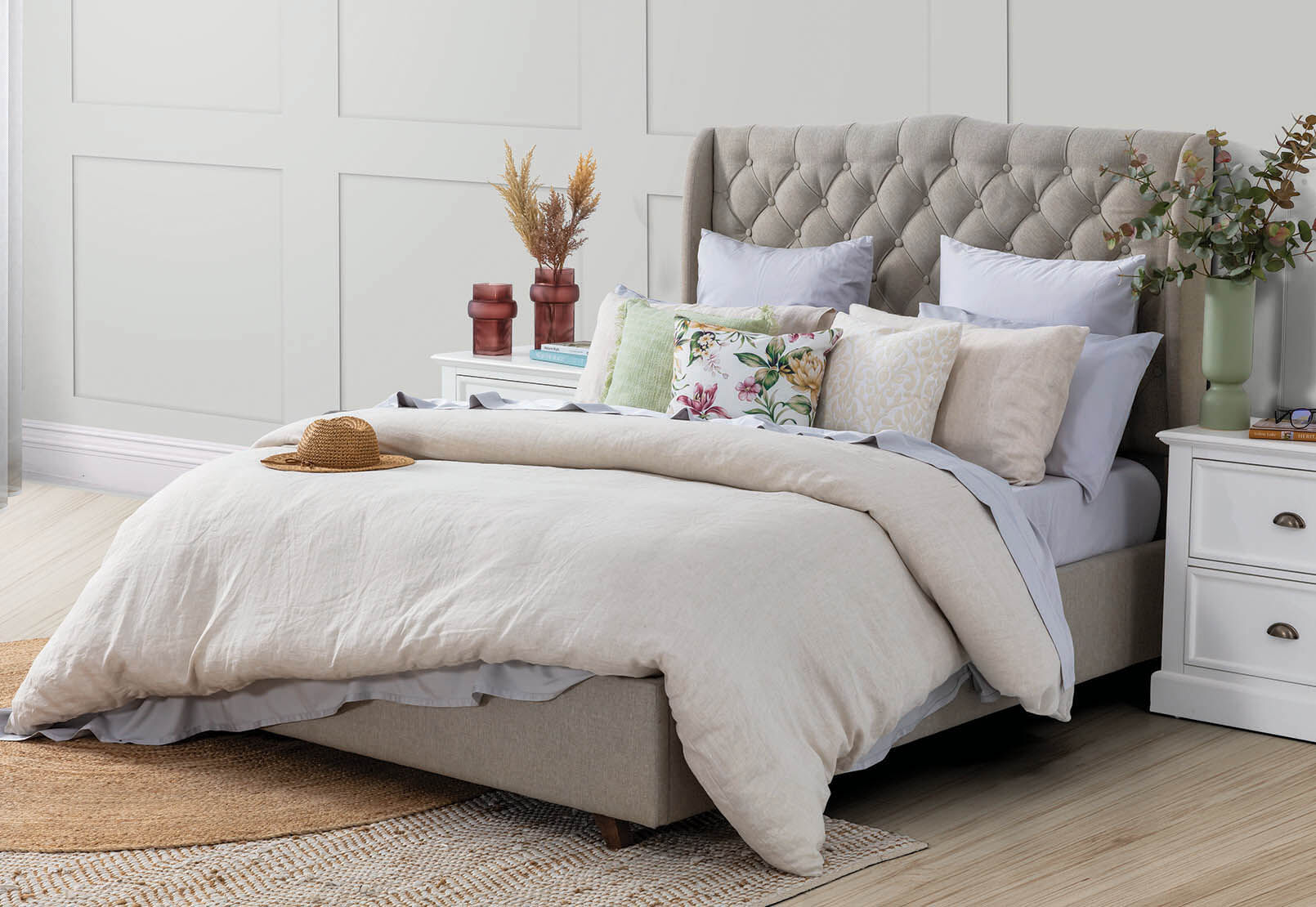 ARAGON FABRIC KING BED PEBBLE