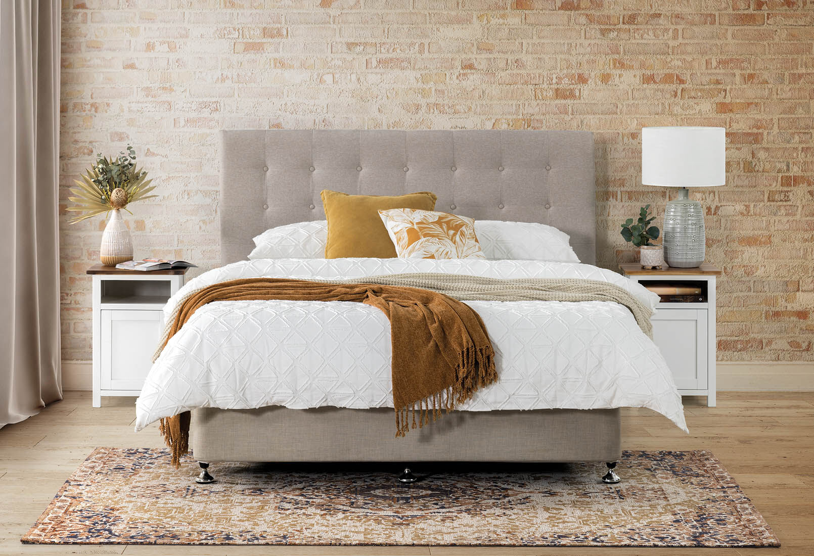 BENTON LINEN QUEEN HEADBOARD LINEN