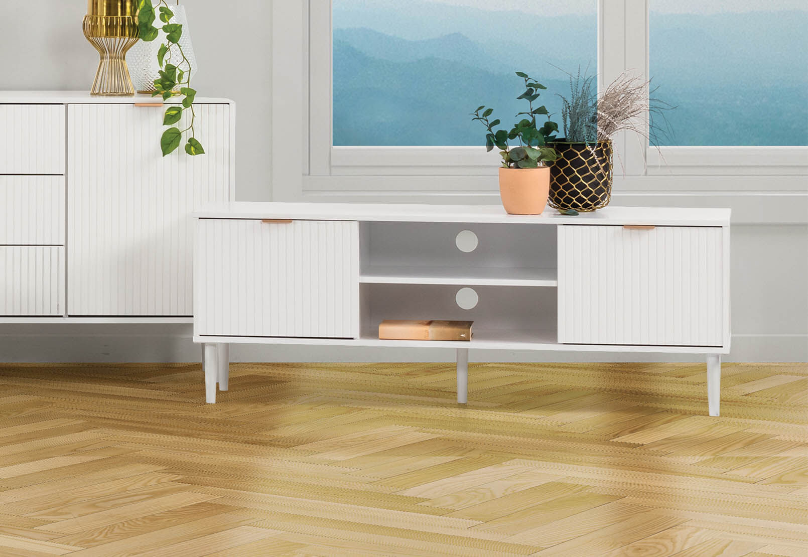 HENSLEY WHITE ENTERTAINMENT UNIT WHITE