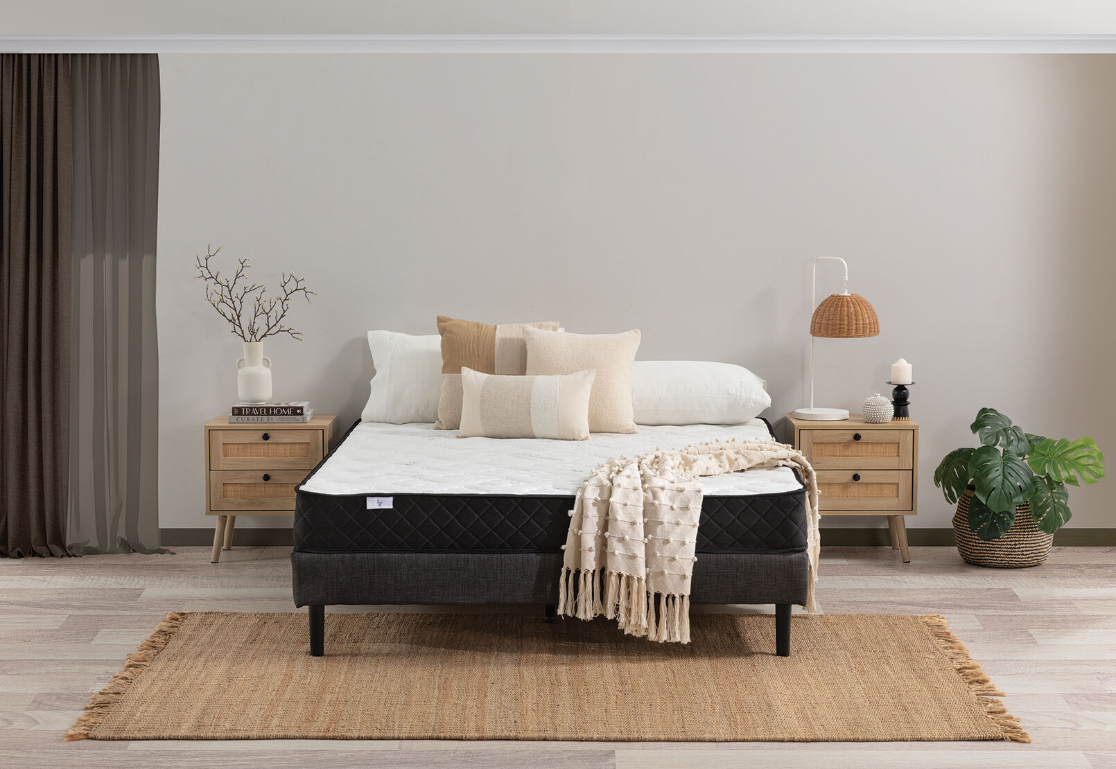 LLAMA BONAFIDE QUEEN MATTRESS WHITE