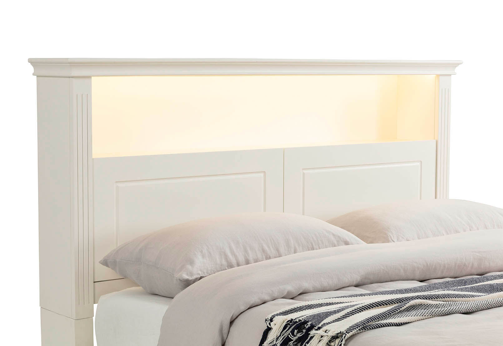 KULA QUEEN BED WHITE