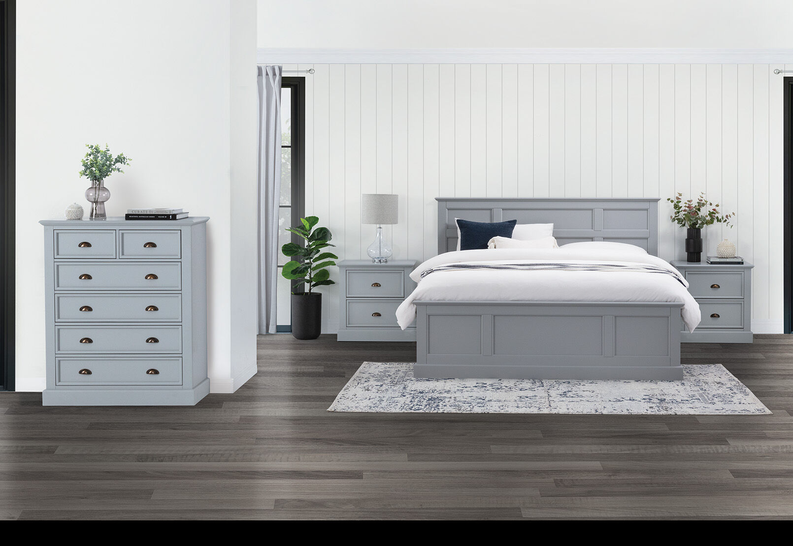 CHRYSTELLE QUEEN BED LIGHT GREY