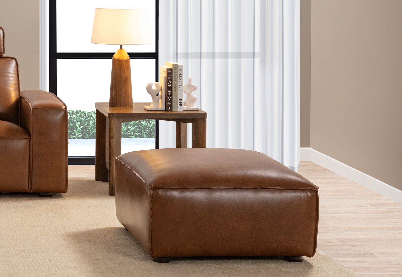 BARTELLE LEATHER OTTOMAN TAN