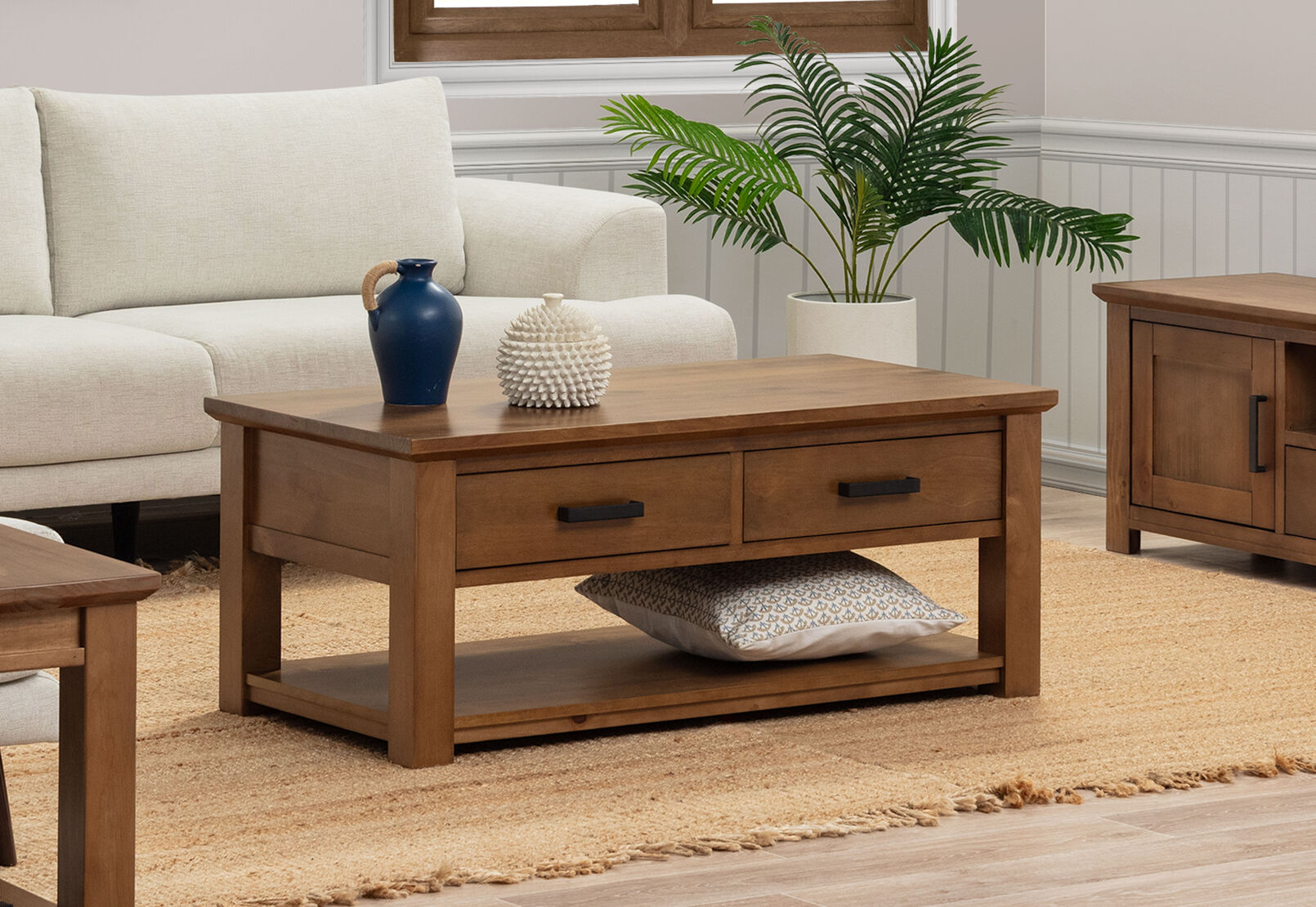 HELMOND COFFEE TABLE RUSTIC PINE