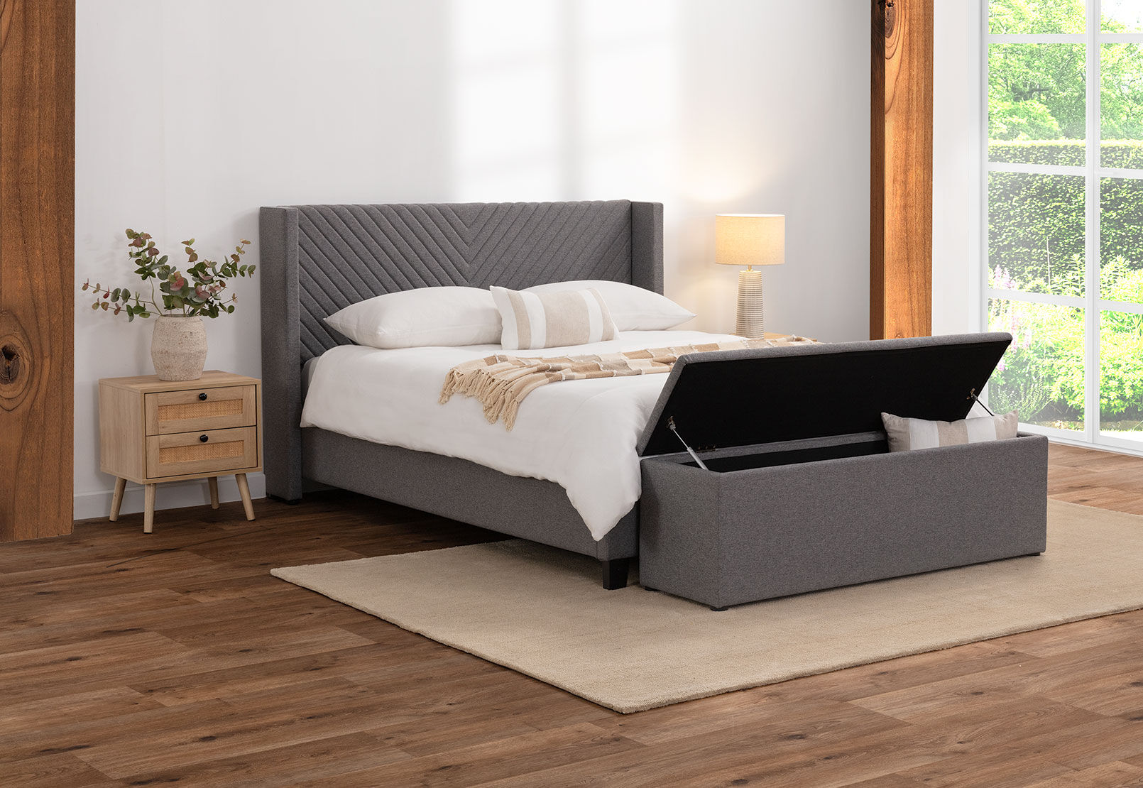 DAUGHERTY DOUBLE BED LIGHT GREY