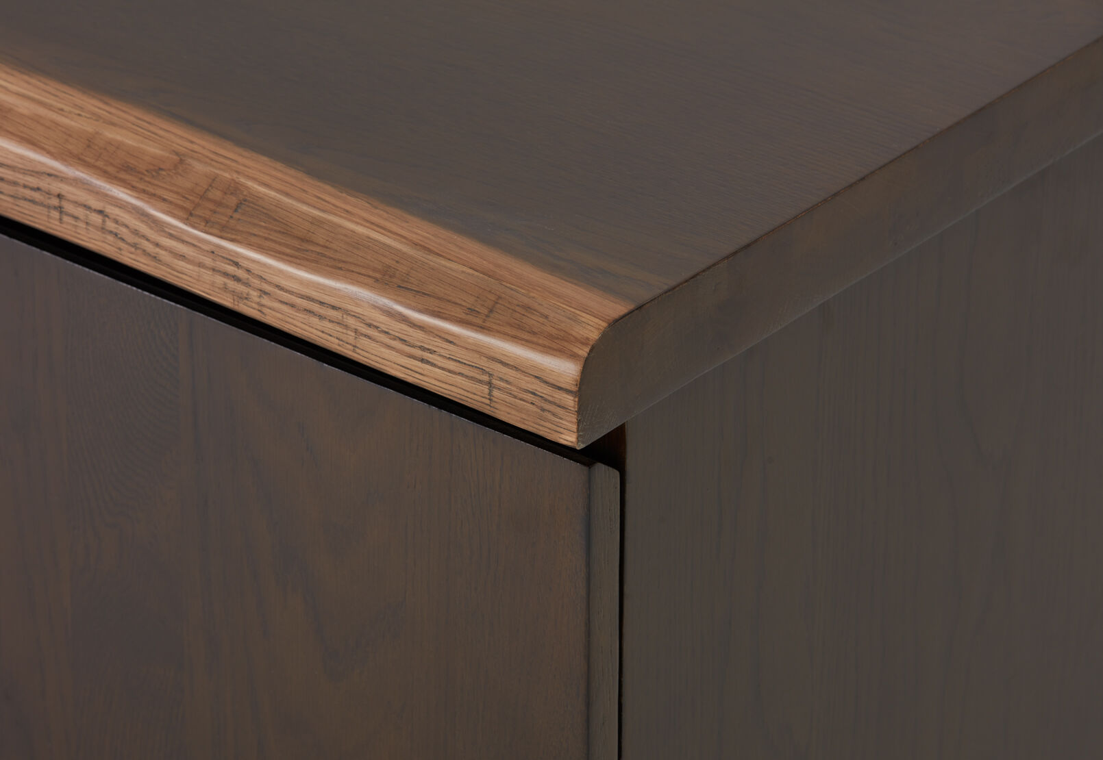 NERO ENTERTAINMENT UNIT DARK WALNUT