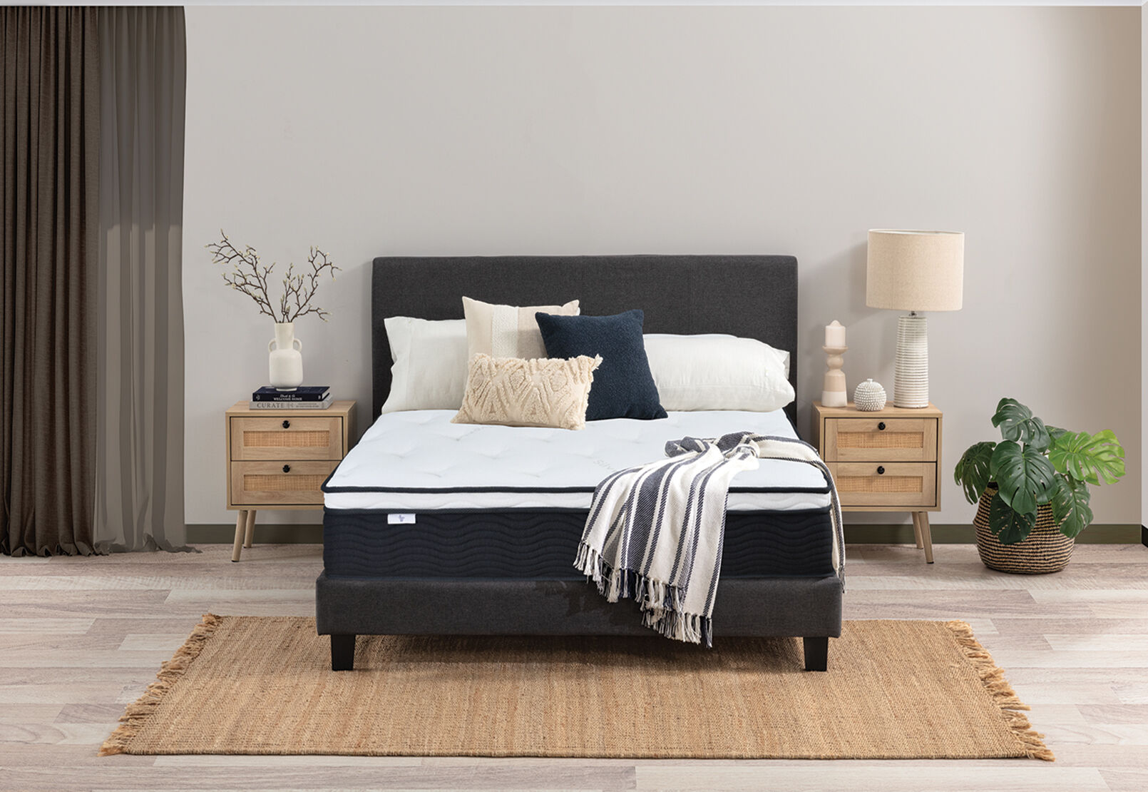 LLAMA AKUDO QUEEN MATTRESS WHITE