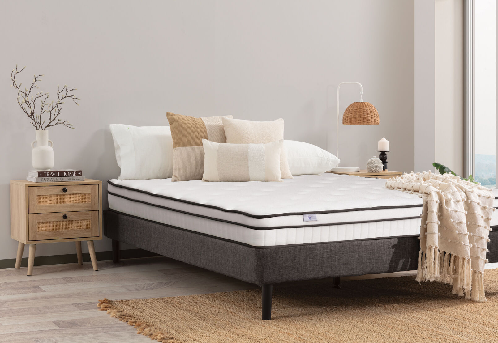LLAMA MYRA QUEEN MATTRESS WHITE