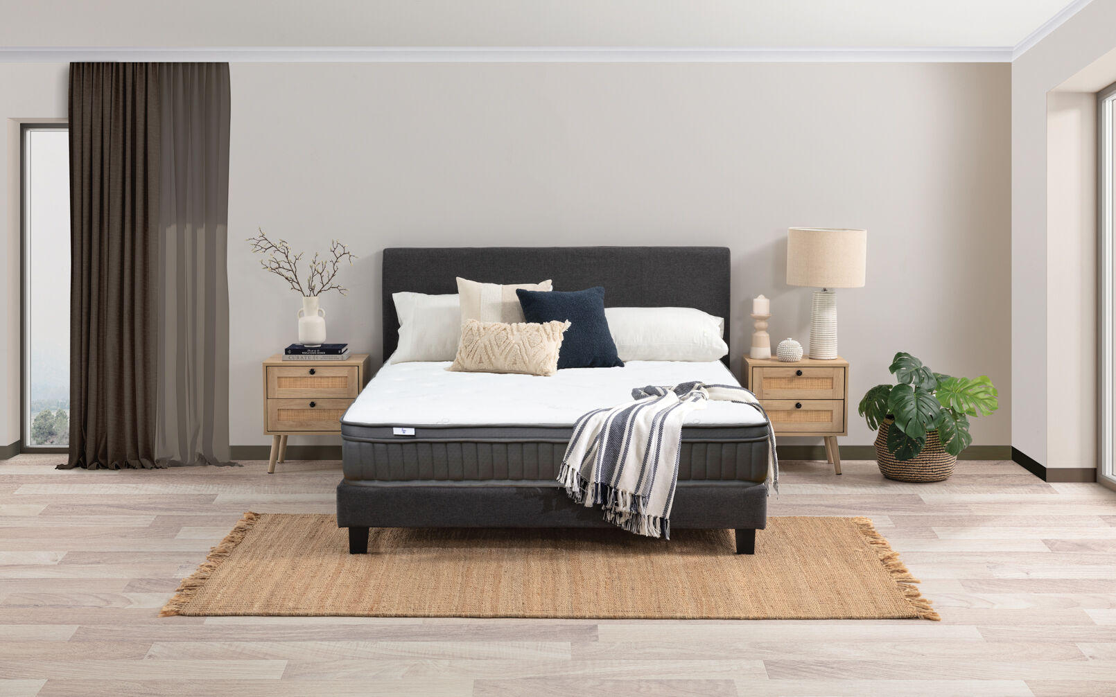 LLAMA VALENTI QUEEN MATTRESS WHITE