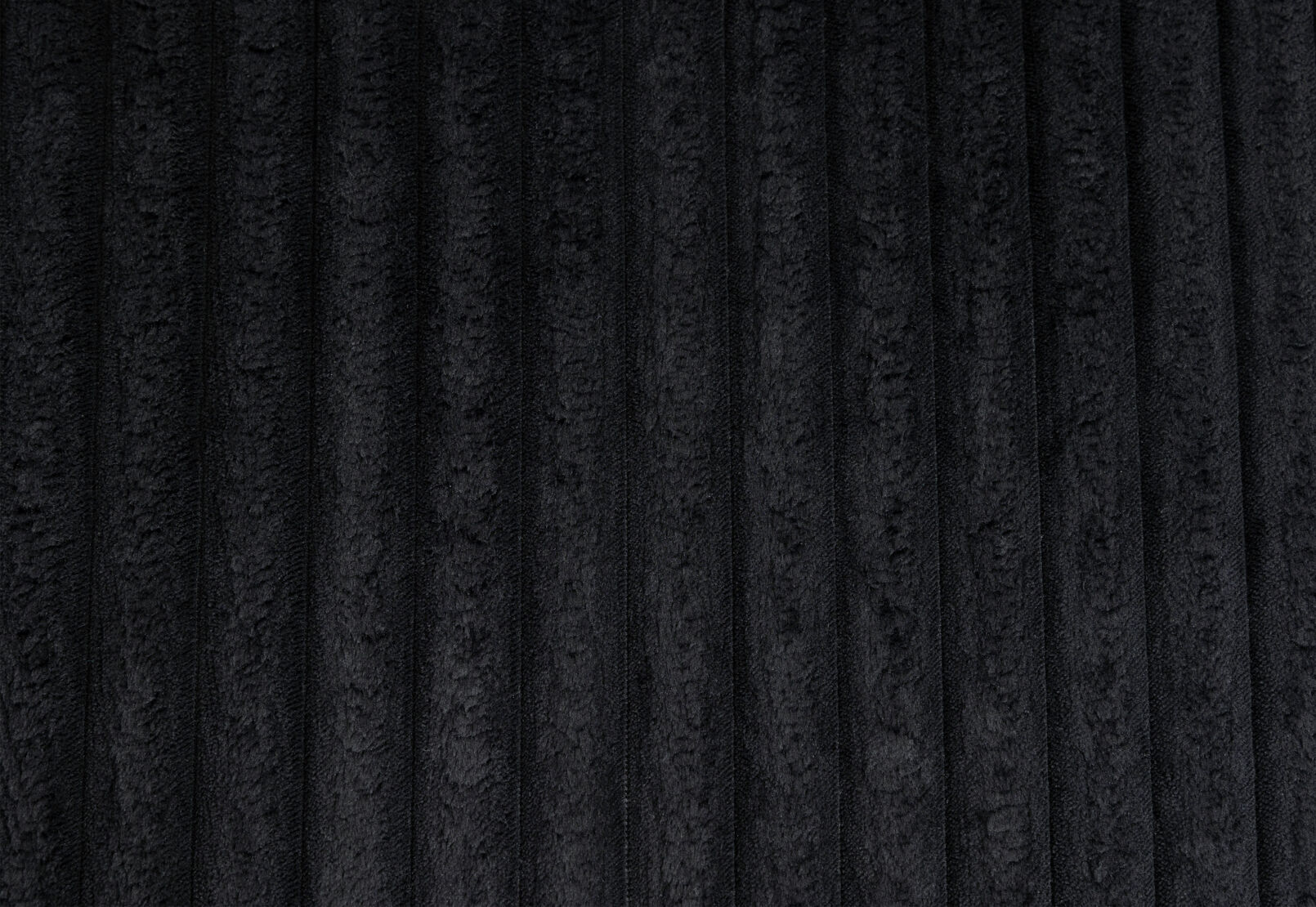 LANGRES ACCENT CHAIR BLACK