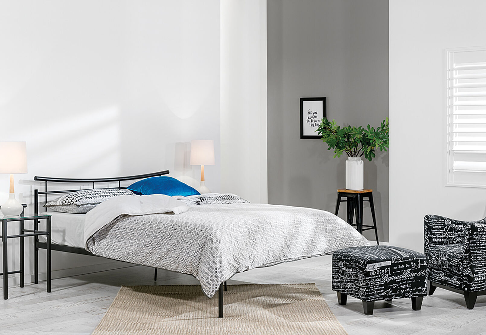 ATLANTA DOUBLE BED MATT BLACK