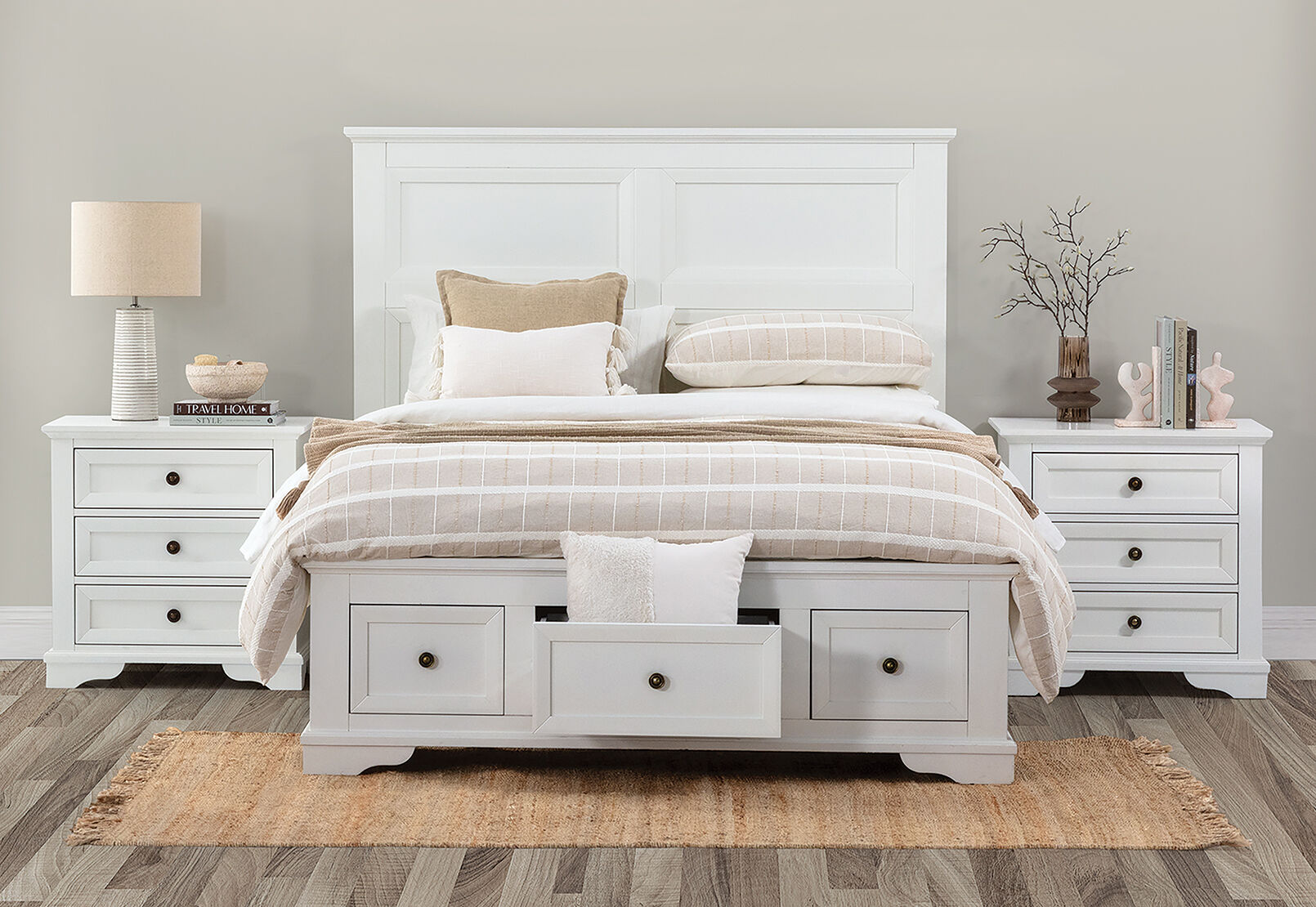 CHANELLE KING BED WHITE