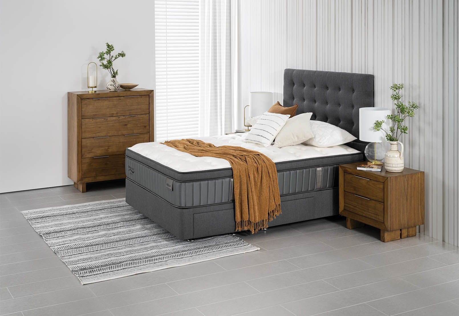 ORTHOKINETIC CLASSIC QUEEN BASE WITH 4 DRAWERS (MTO) GREY