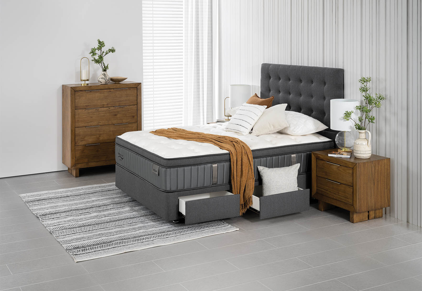 ORTHOKINETIC CLASSIC QUEEN BASE WITH 4 DRAWERS (MTO) GREY
