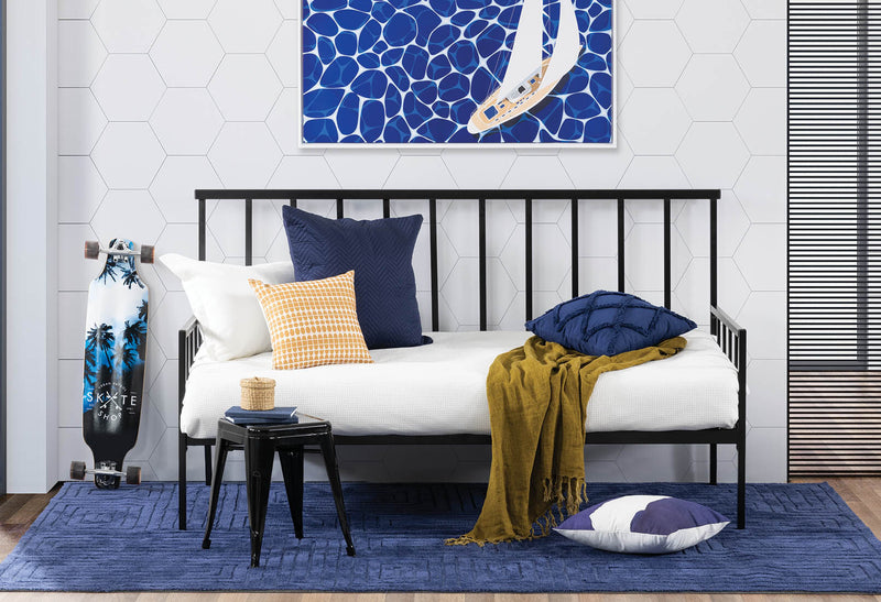 PORTSMOUTH BLACK DAY BED BLACK