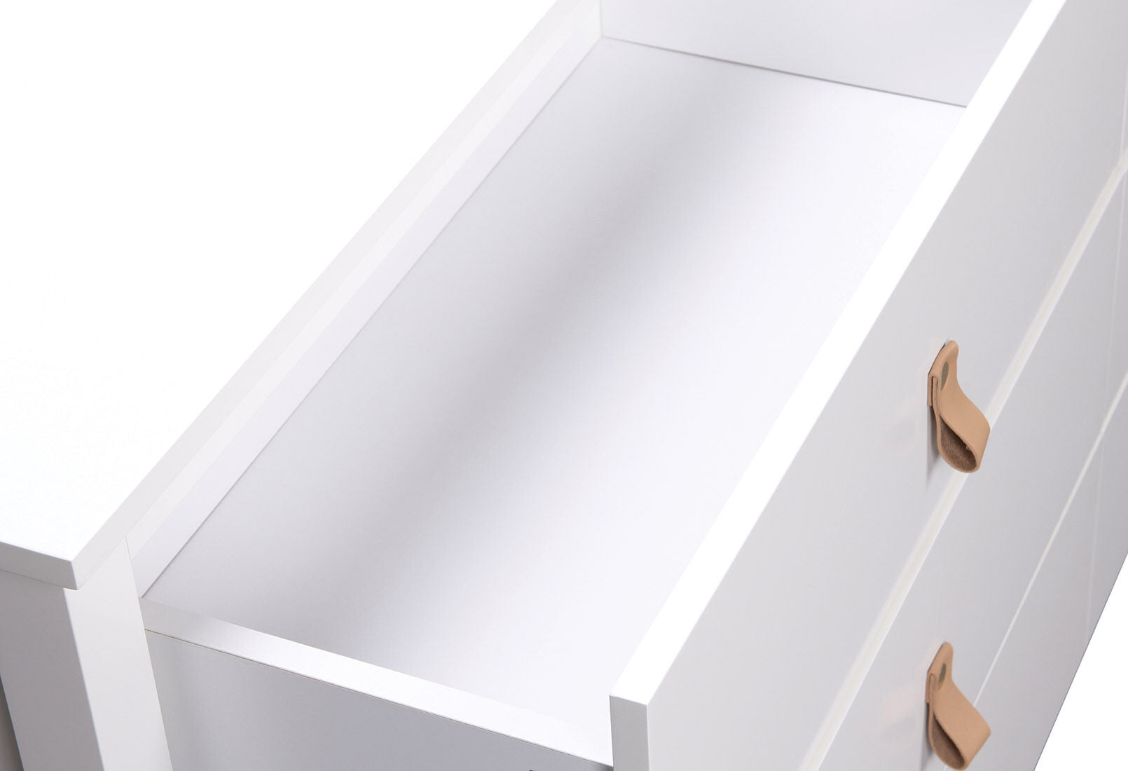 STANFORD WHITE DRESSER WHITE