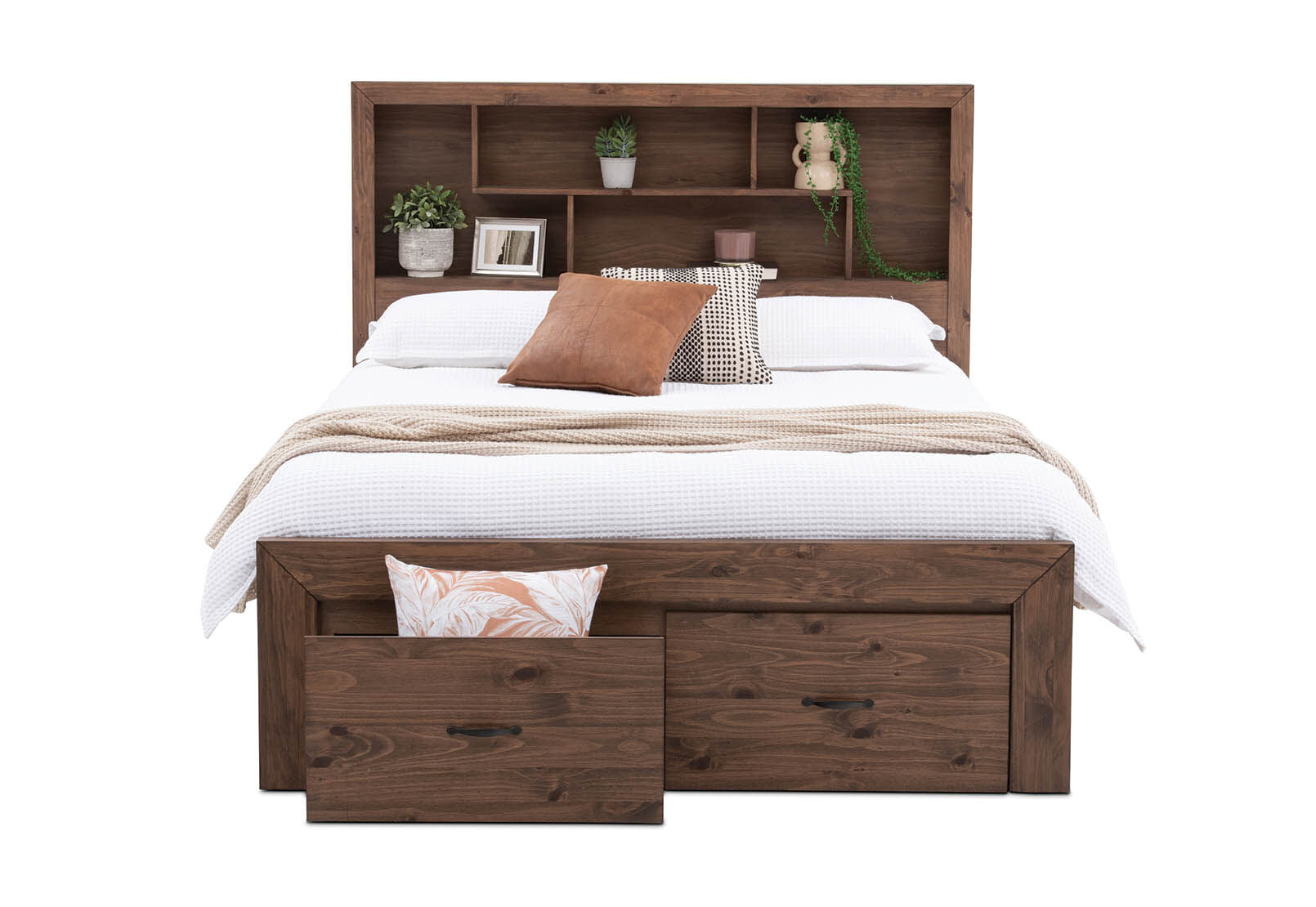 BROOKHAVEN QUEEN BED RUSTIC PINE