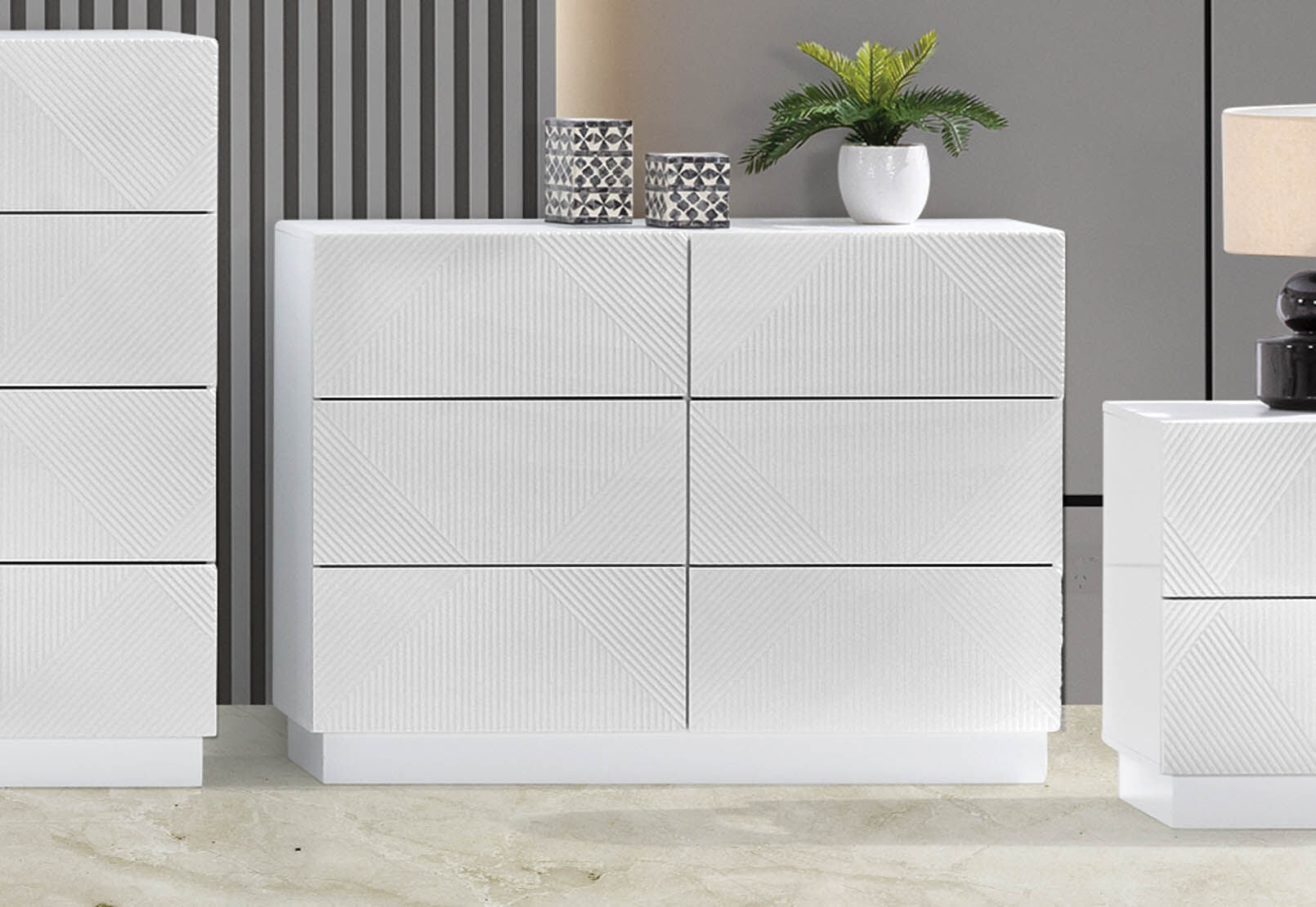 GATES WHITE 6 DRAWER DRESSER WHITE