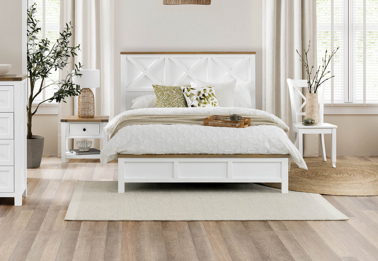 NORMANDY KING BED WHITE/OAK