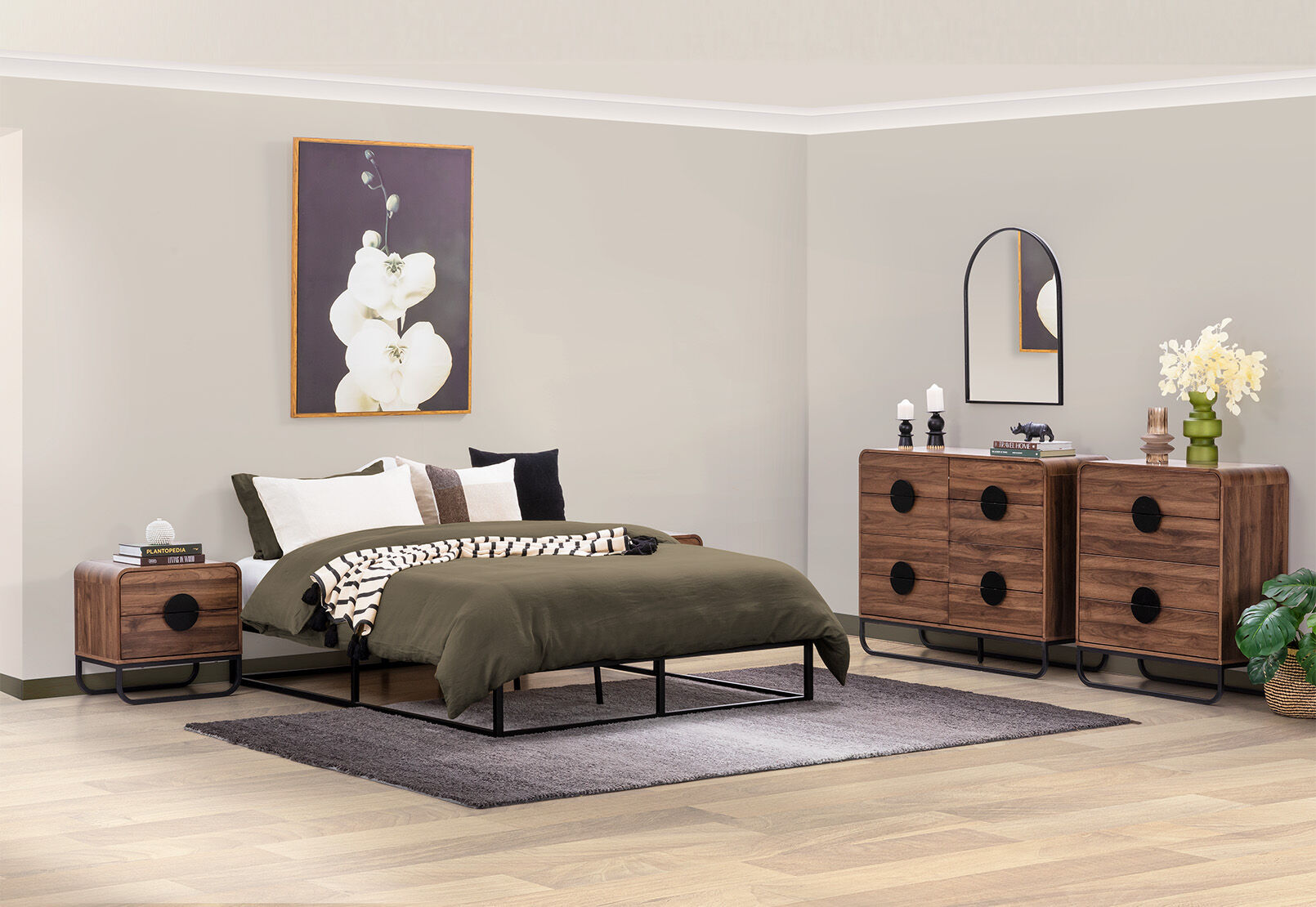 PATTON HIGH KING BED BLACK