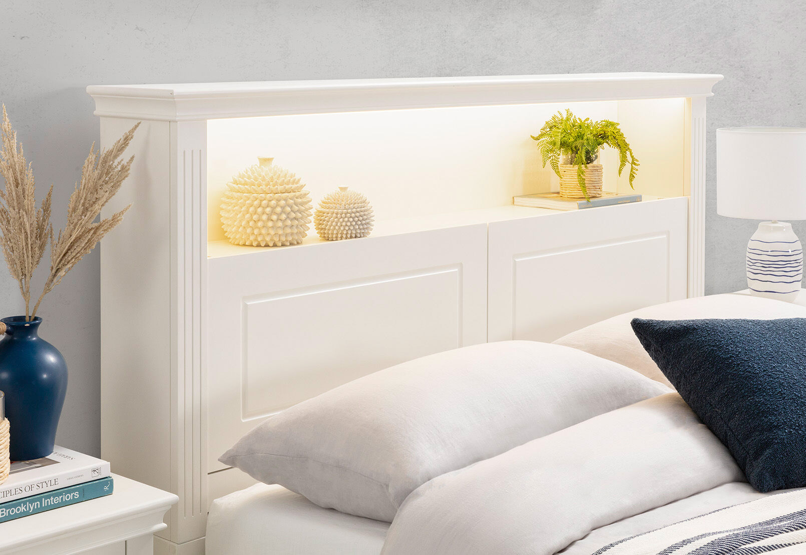 KULA QUEEN BED WHITE