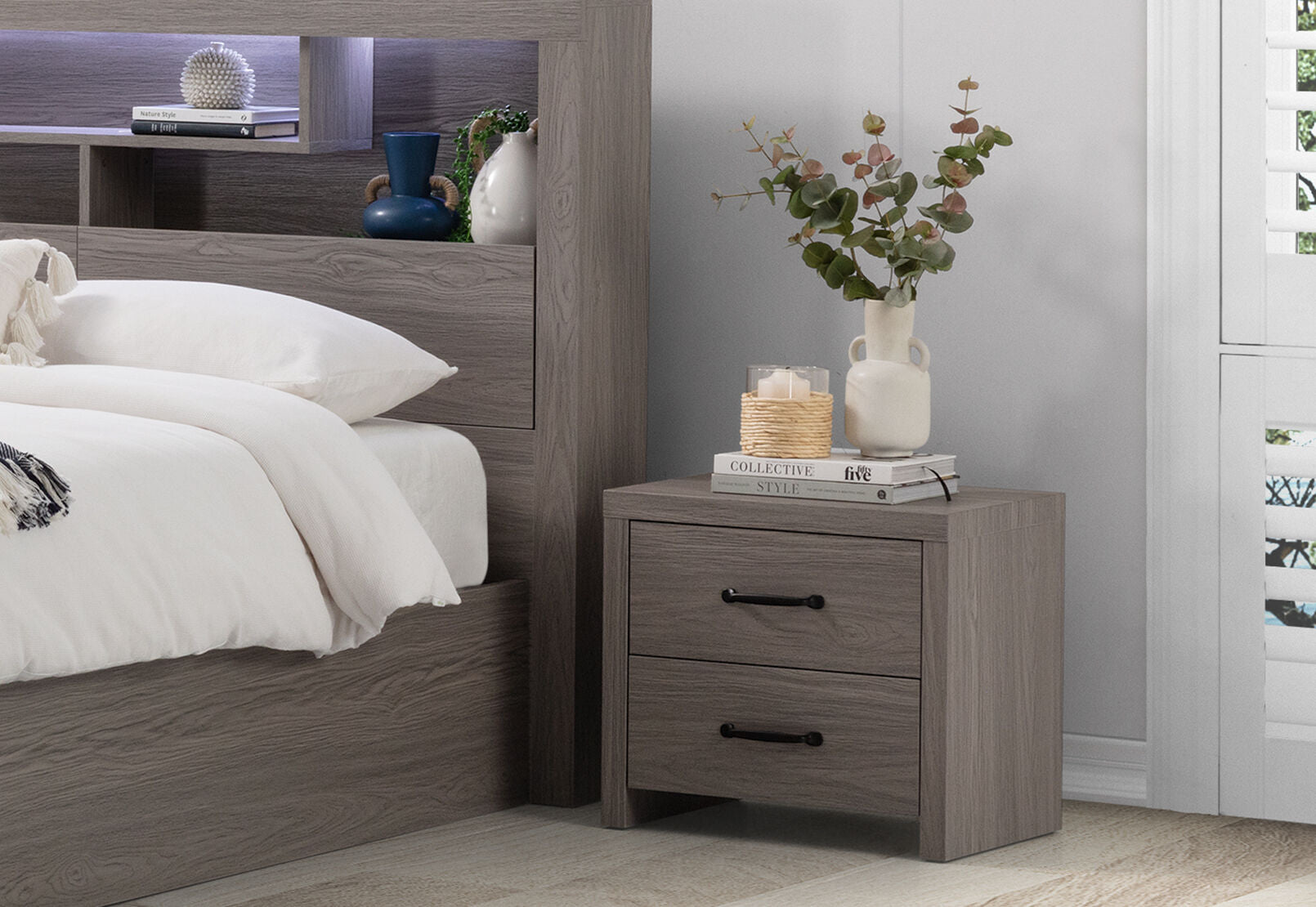 GEOVANA BEDSIDE TABLE GREY