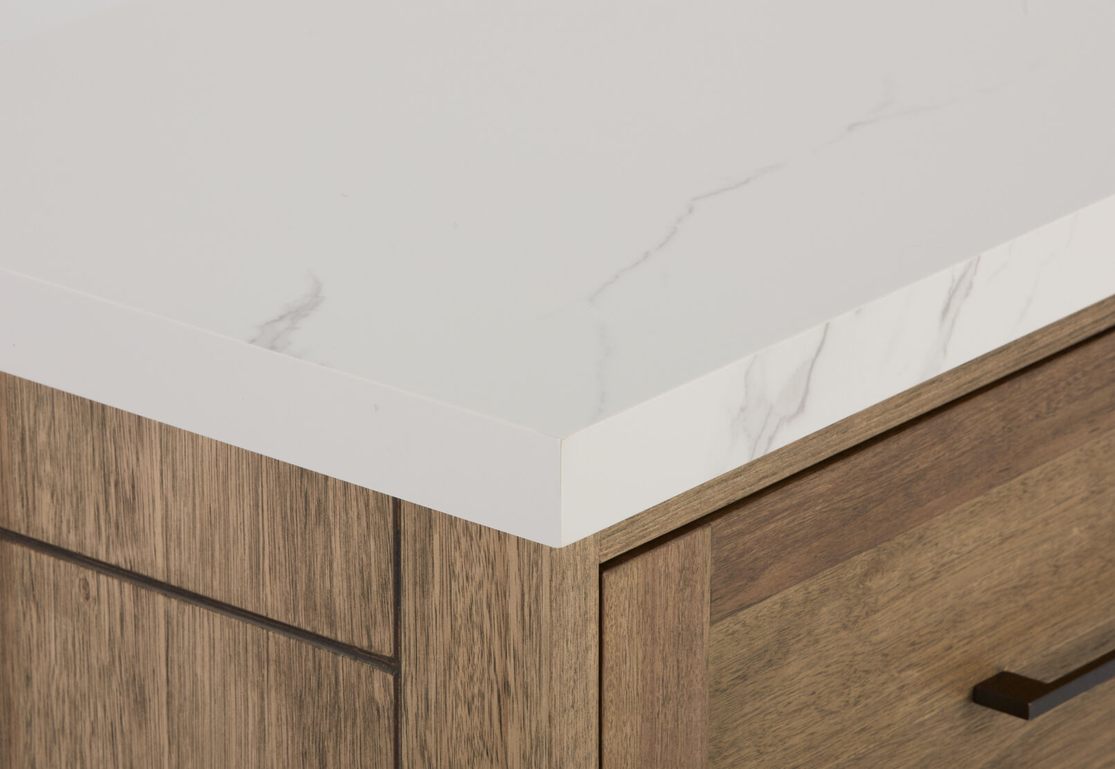 MATTEO BEDSIDE TABLE LIGHT OAK