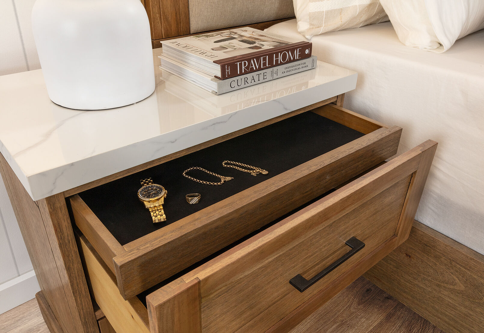 MATTEO BEDSIDE TABLE LIGHT OAK
