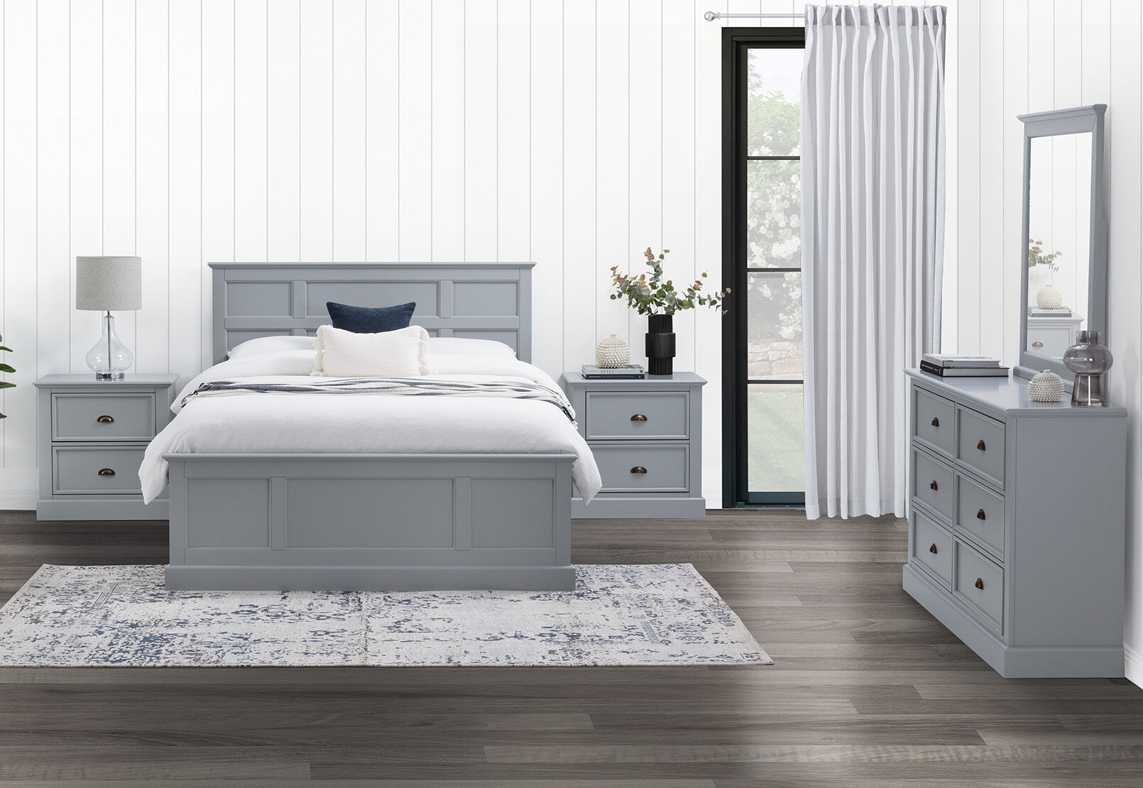 CHRYSTELLE DRESSER WITH MIRROR LIGHT GREY