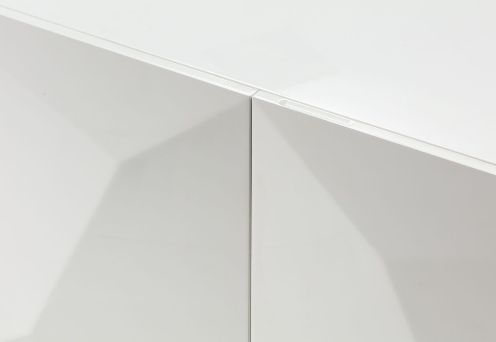 PREEDA BUFFET WHITE
