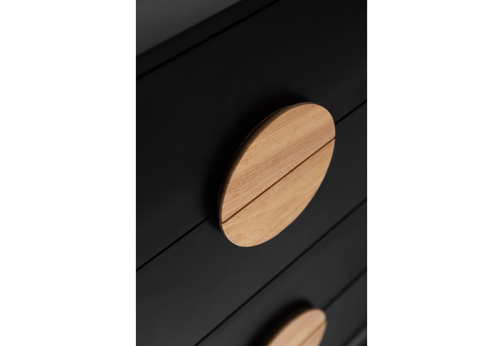 PEGASUS DRESSER BLACK