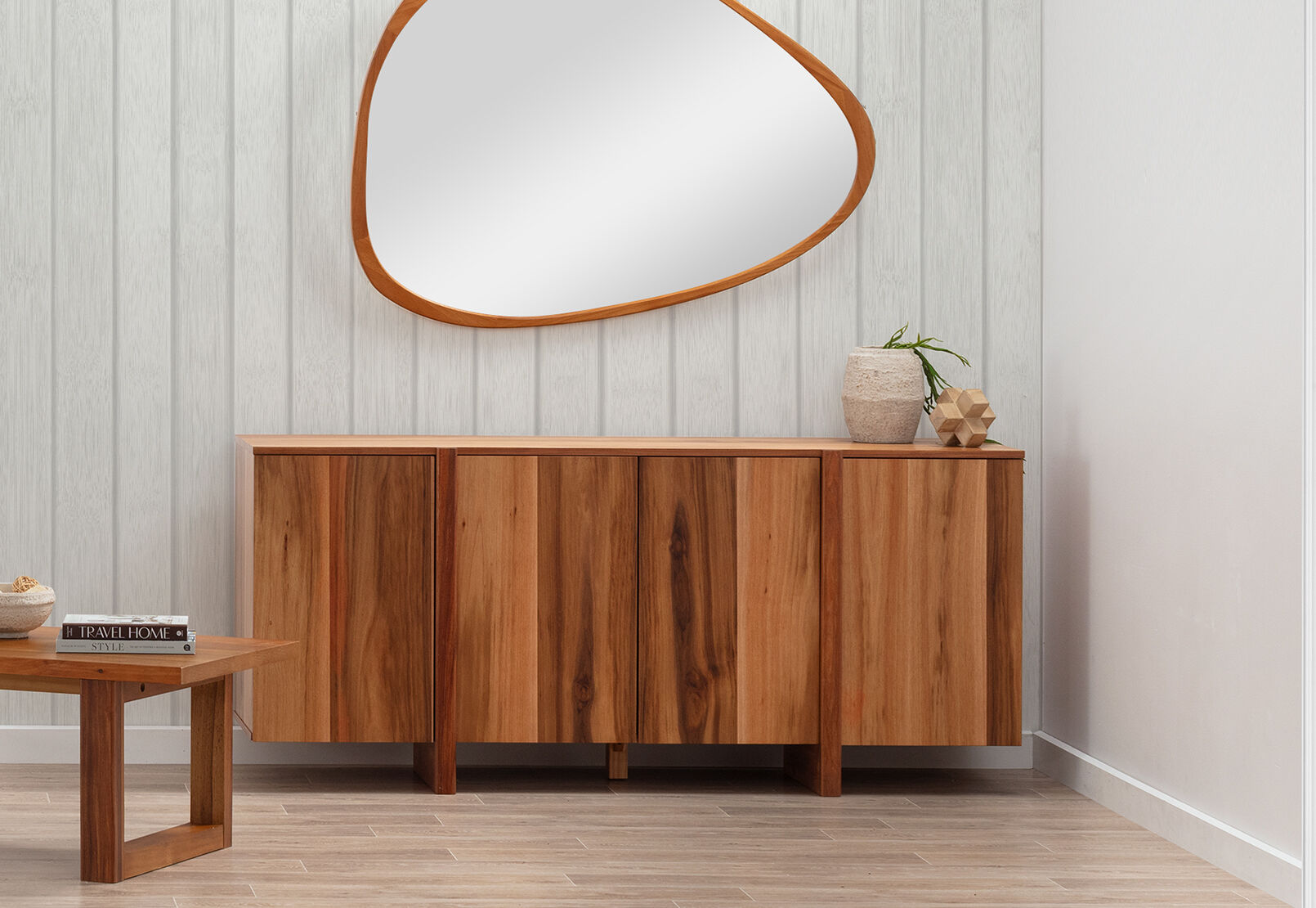 CULLIN BUFFET BLACKWOOD