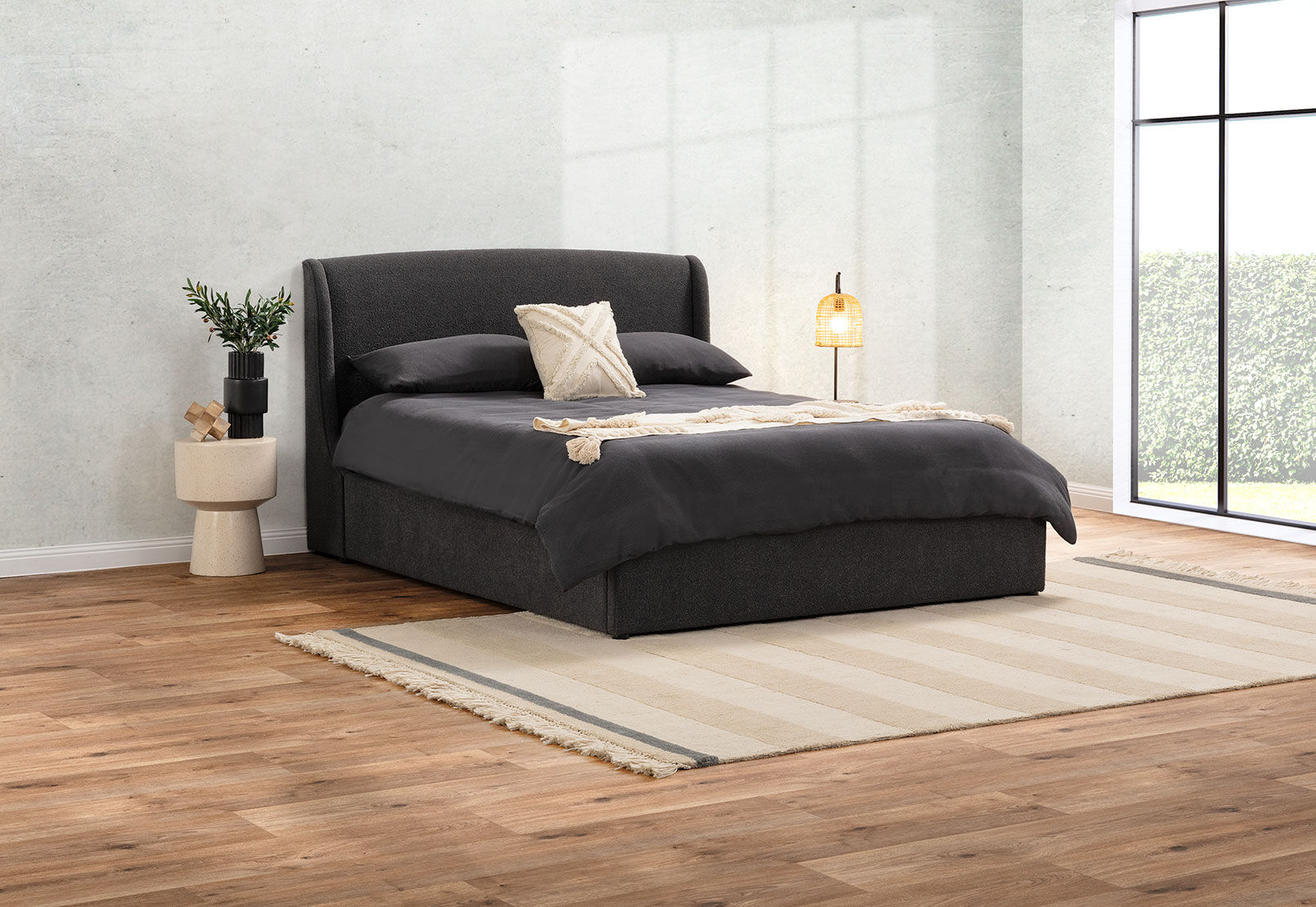 CAMBRIDGE BAY QUEEN LIFT BED DARK GREY