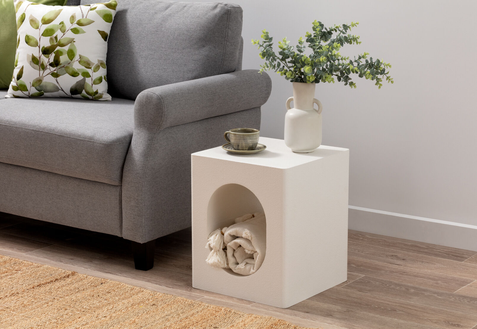 LAMB SIDE TABLE WHITE