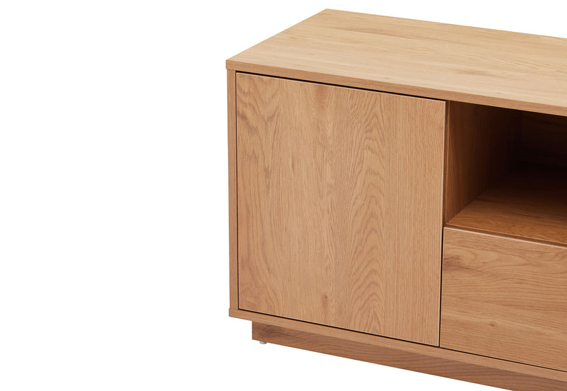 McCLAIN ENTERTAINMENT UNIT OAK