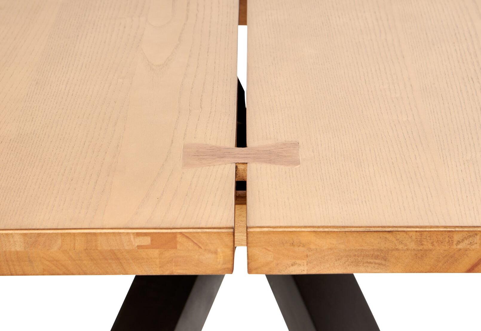 EVENDALE 2200 DINING TABLE NATURAL
