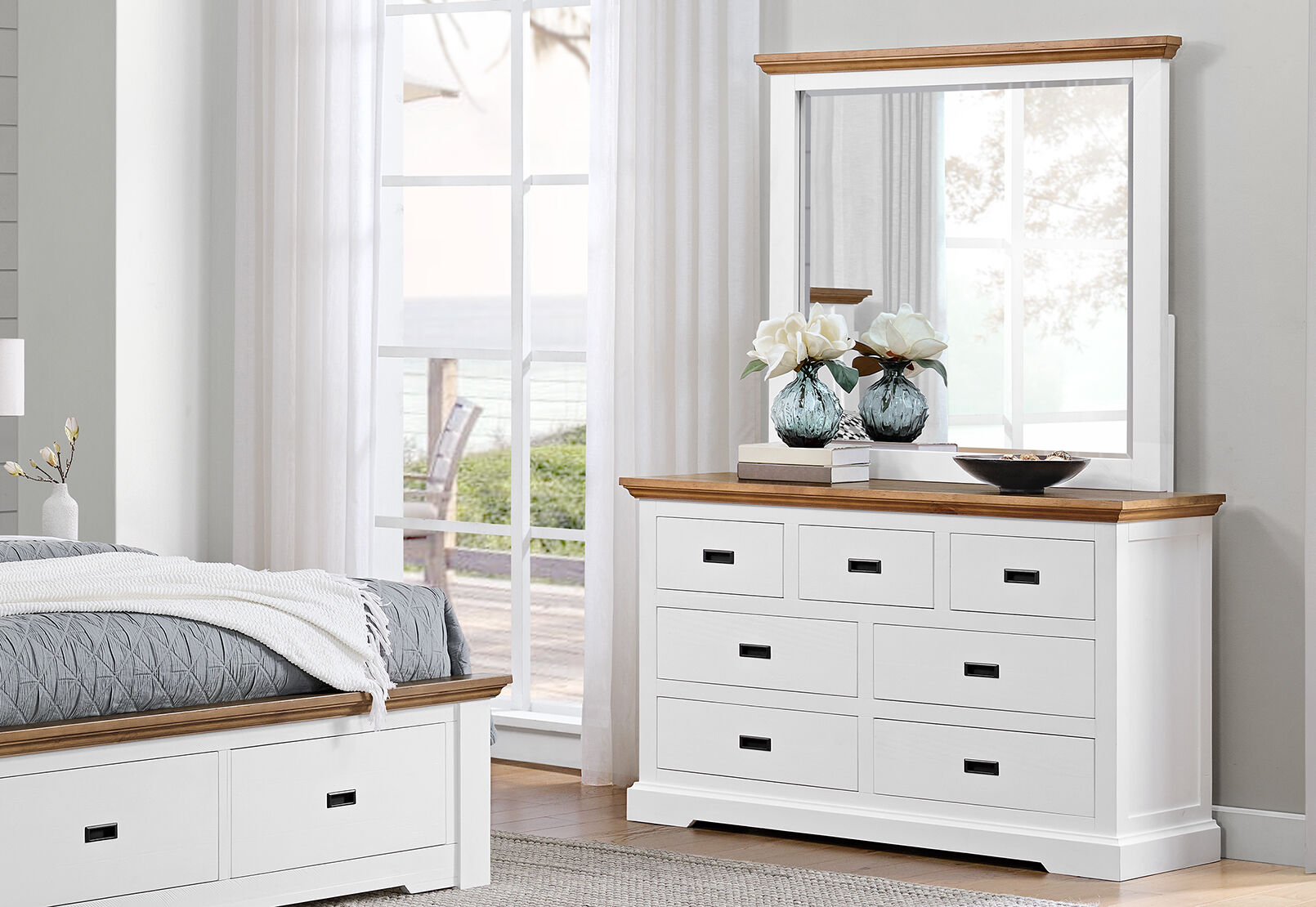 CHARLSBOURG DRESSER WITH MIRROR WHITE/DARK PINE