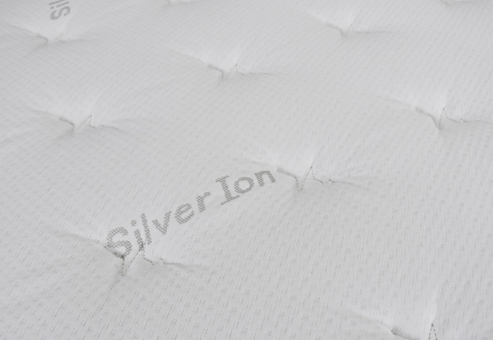 LLAMA MAYBELLE QUEEN MATTRESS WHITE