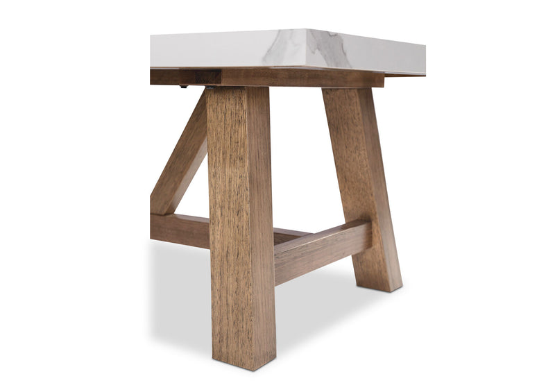 MATTEO COFFEE TABLE 	LIGHT OAK