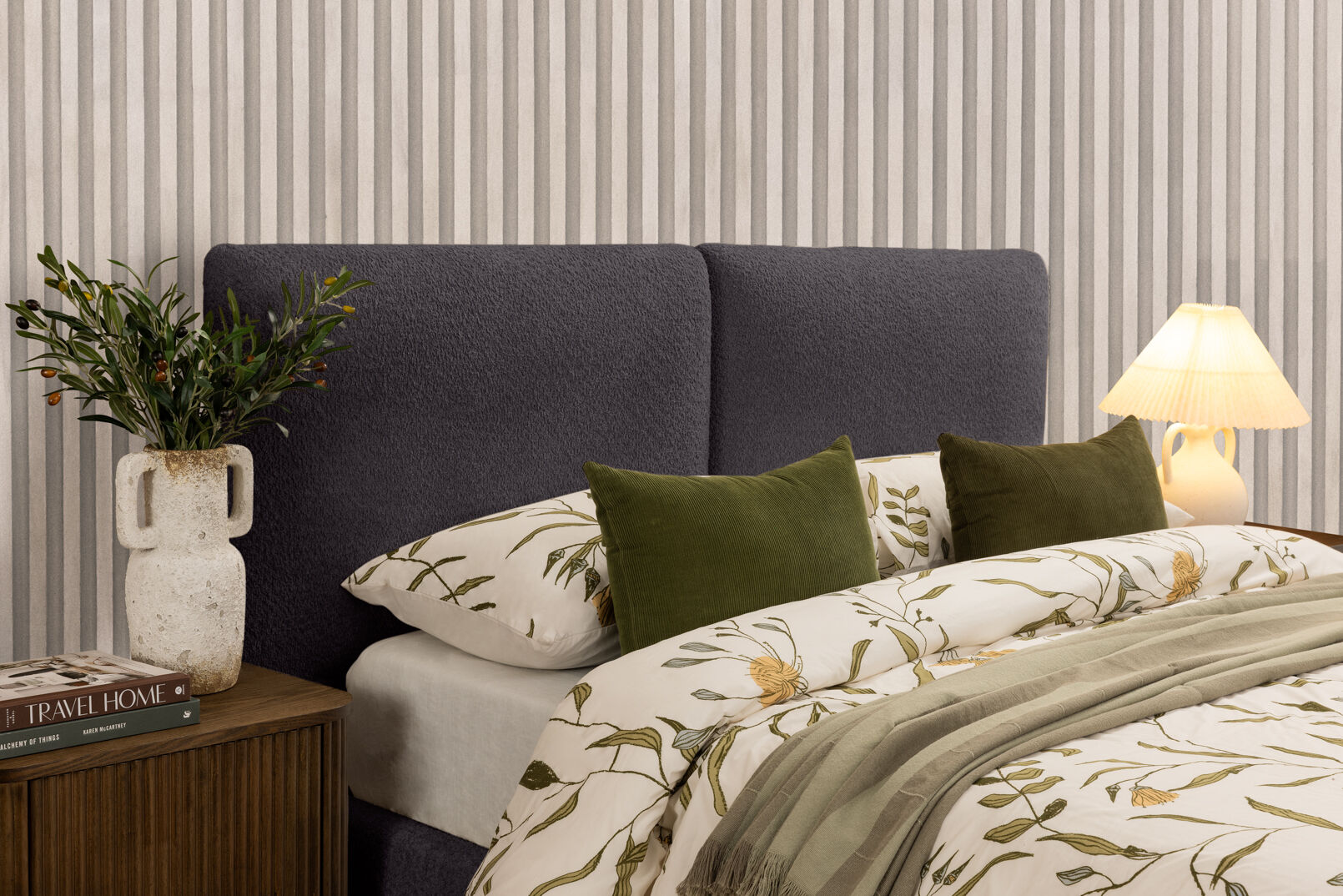 PUEBLO QUEEN BED DARK GREY