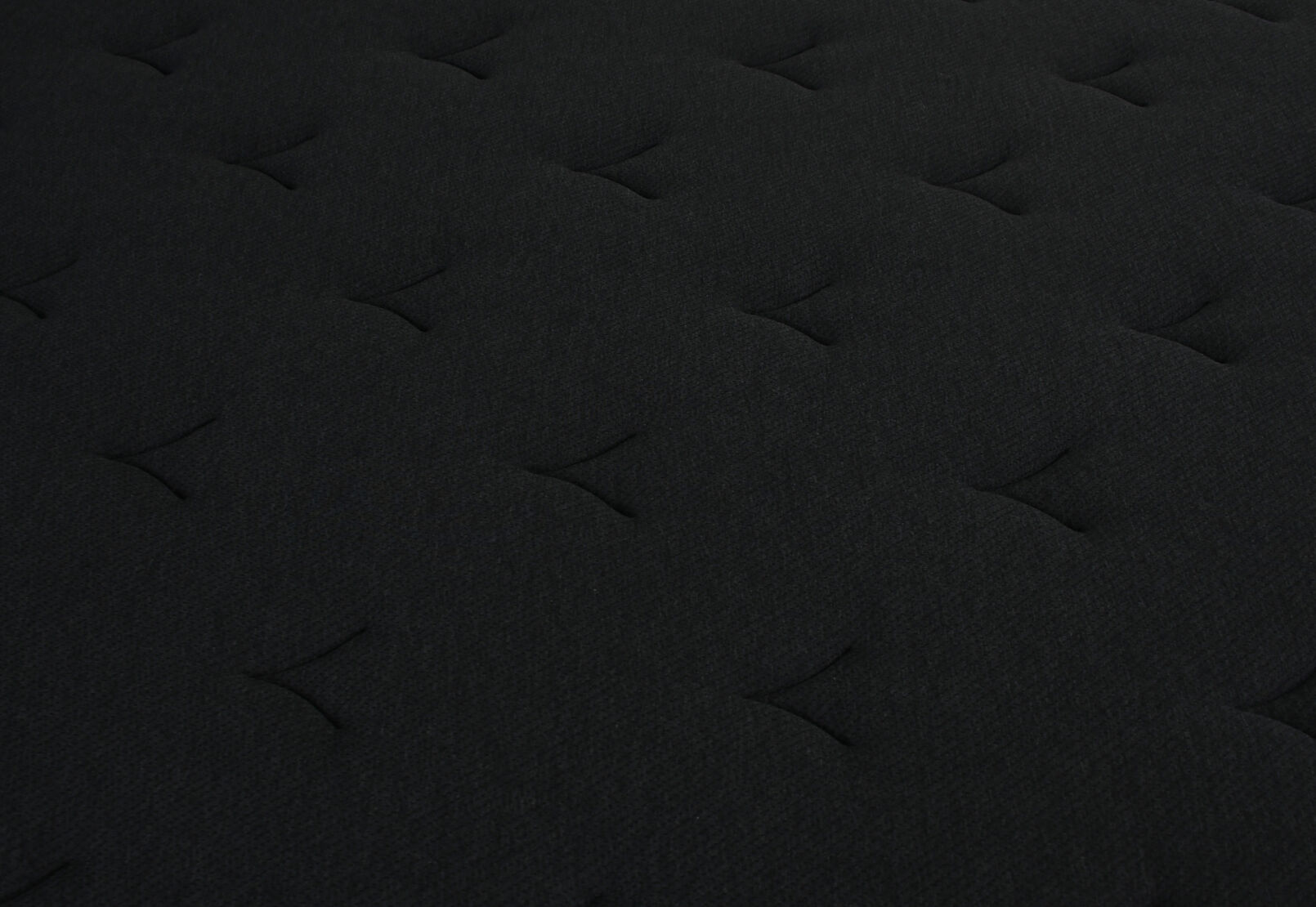 DREAM ELEGANCE BLACK QUEEN MATTRESS BLACK