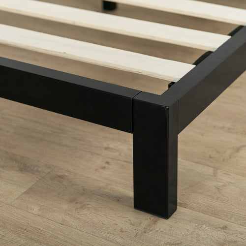 STUDIO HOME BLACK SHARI STEEL QUEEN BED