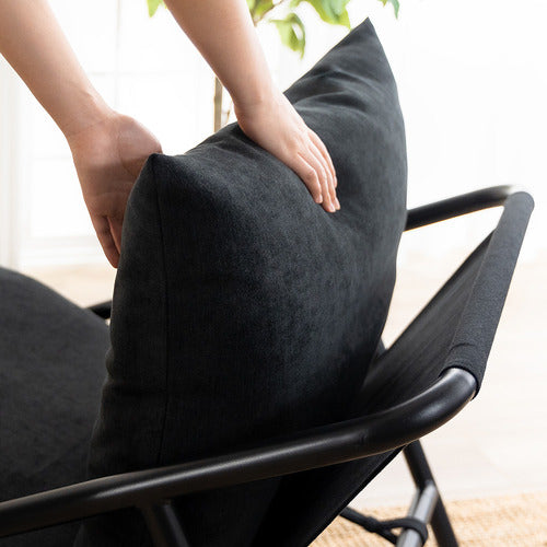 STUDIO HOME DORIAN ACCENT CHAIR