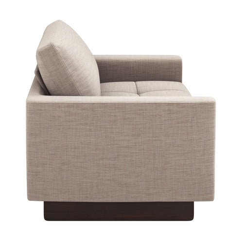HUNTER UPHOLSTERED ARMCHAIR