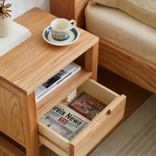 MODERN COLLECTIVE IVY 1 DRAWER AMERICAN OAK WOOD BEDSIDE TABLE
