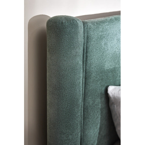 JOANNA CHENILLE BED