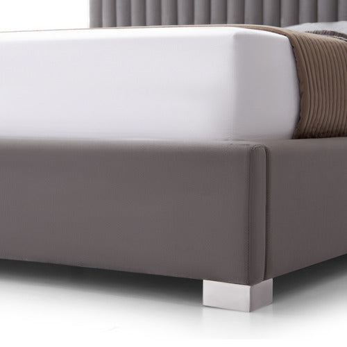 SOUTHERN STYLERS JONAH UPHOLSTERED QUEEN BED